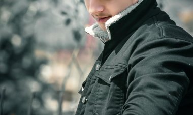 Omkar chaubey Becomes the most searched and Trending Musician