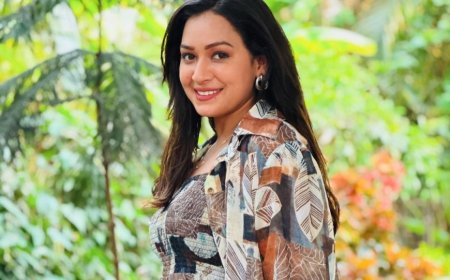 Bhojpuri Actress Sapna Chauhan Biography In Hindi, Age, Boyfriend, Height, Family, Income, Viral Video